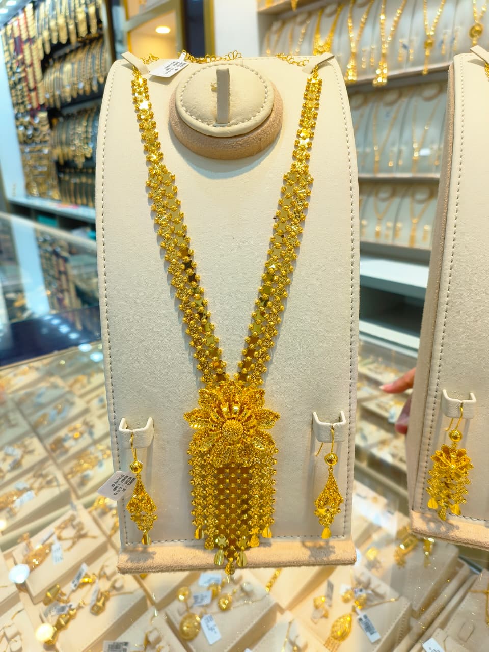 Necklace Set
