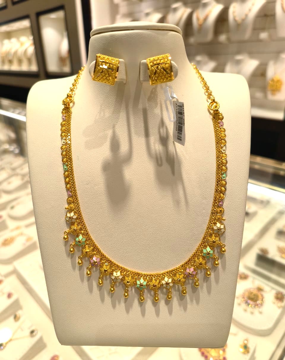 Necklace set