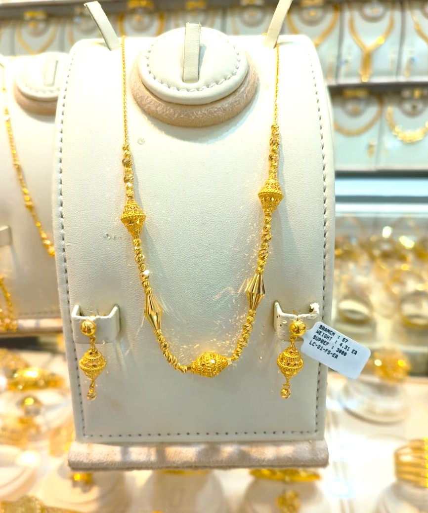 Necklace set