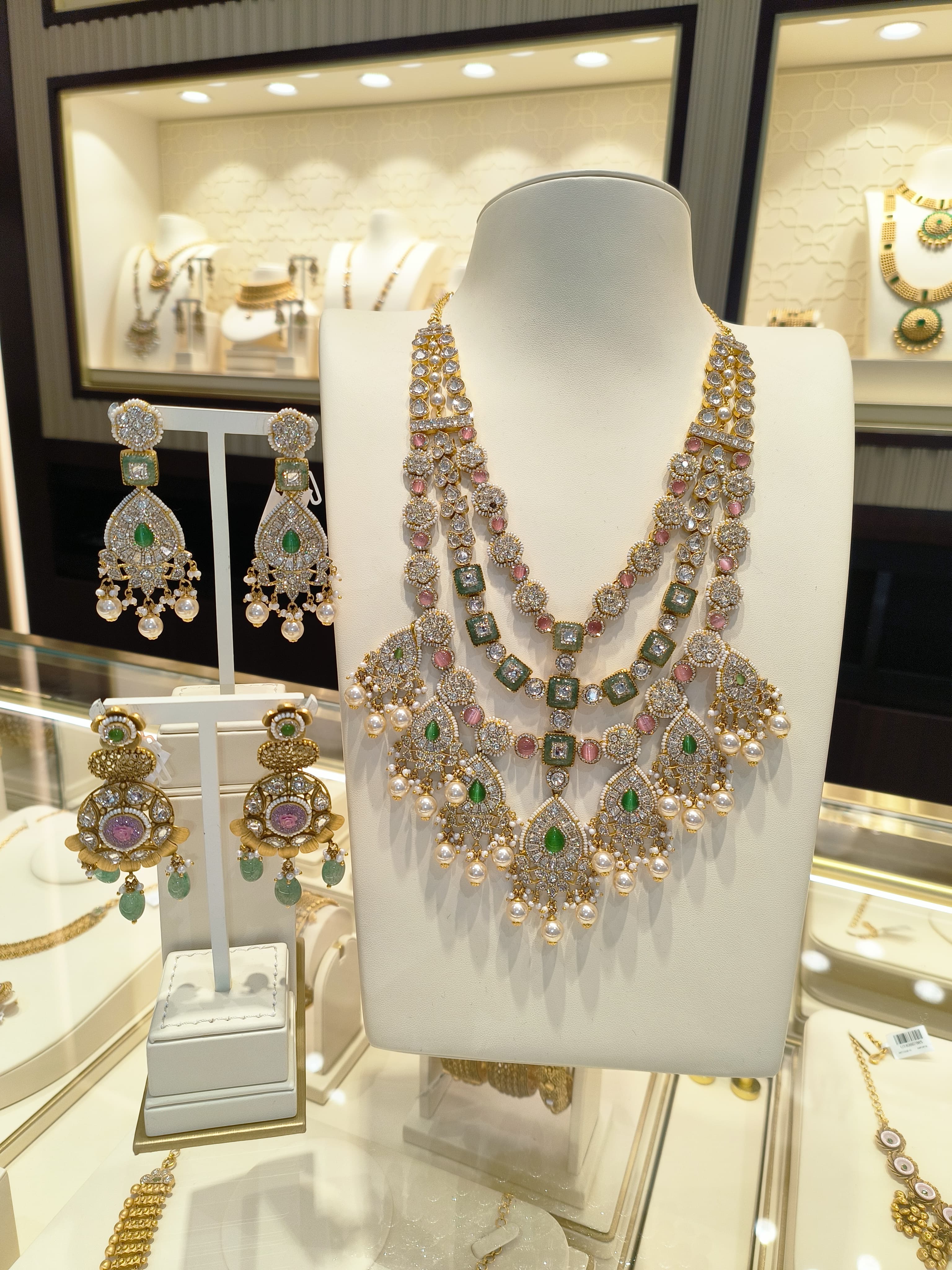 Necklace Set